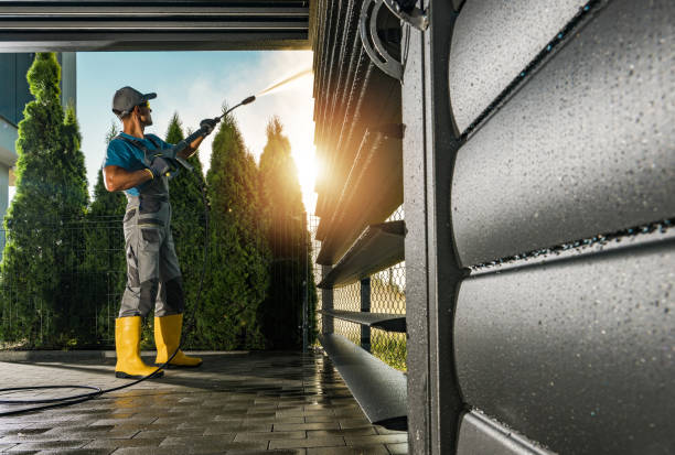 Best Playground Equipment Cleaning  in Bystrom, CA